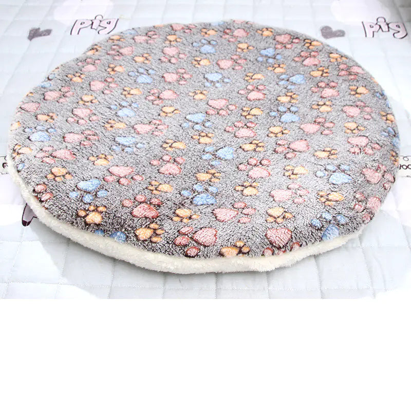 Universal Four Seasons Dog Bed